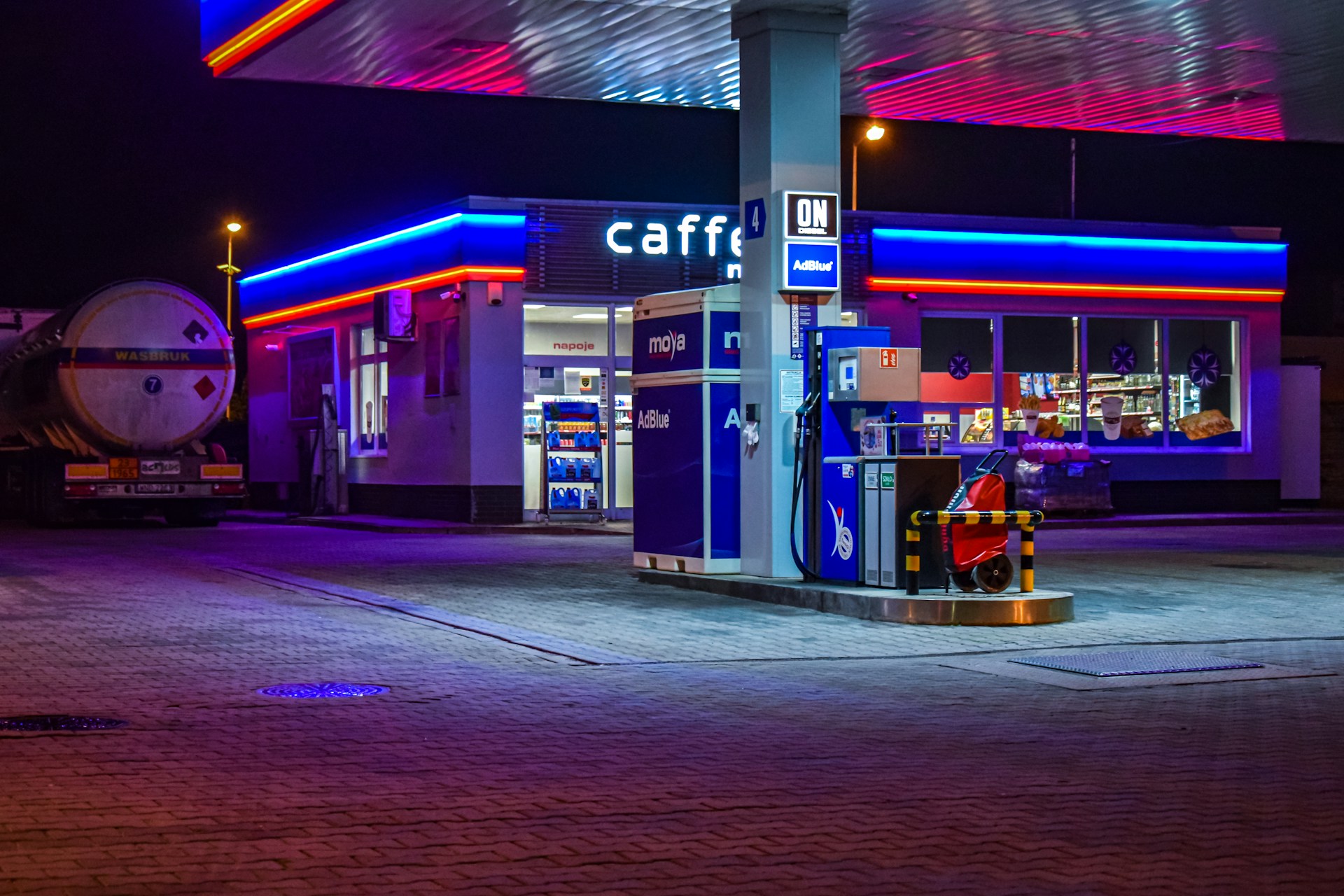 Ceny paliw znów w górę — diesel 7,56 zł, Pb95 6,52 zł od piątku